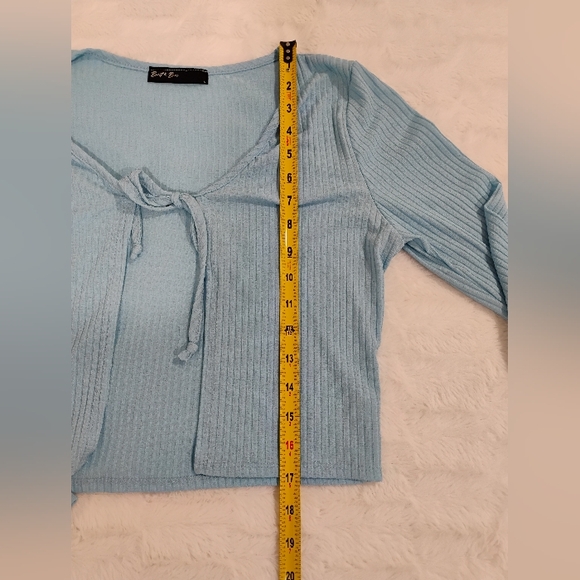 Light Blue Ribbed Long Sleeve Tie Front Top (Large) - Picture 6 of 8